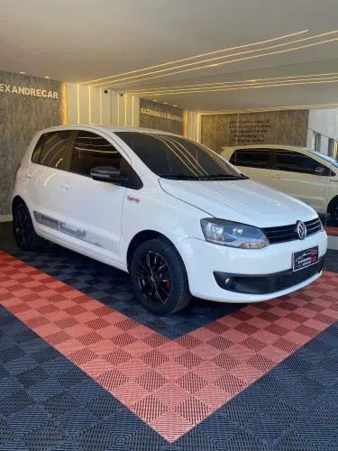 Volkswagen Fox Rock IN RIO 1.6 MI Total Flex 8V 5P 2014