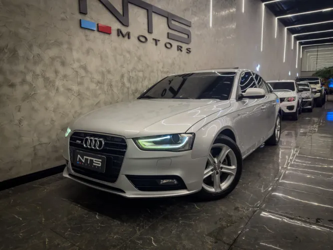 Audi A4 2.0 16V TFSI Quattro Stronic 2013
