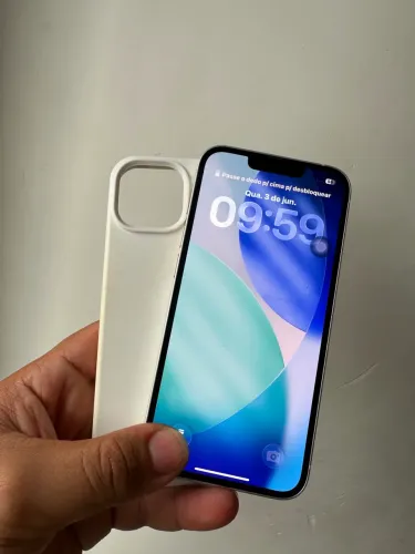 iPhone 13 - 128 GB muito conservado