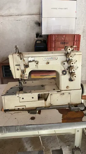 Máquina de costura