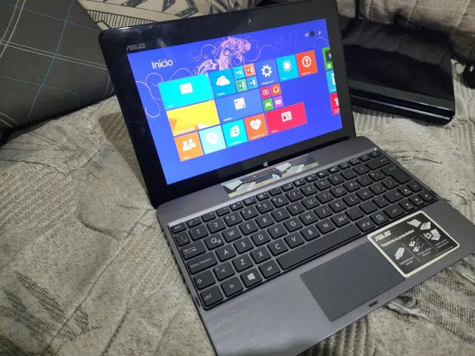 Asus Vivo Tab RT TF600T (ler anúncio)