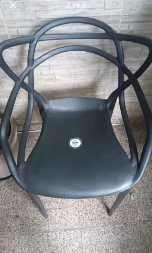 Cadeira estilo moderno