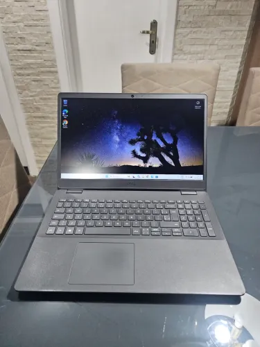 Notebook Dell Core i3 8gb DDR4 SSD 256gb Nvme FullHD 10th gen