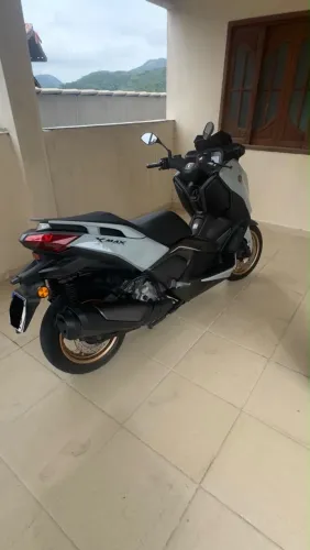 Yamaha XMax 250 Connected 2025