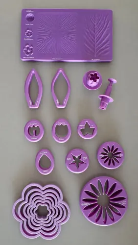 Kit cortadores e moldes para flores