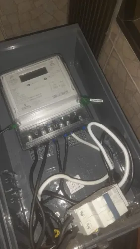    Eletricista Quadros comandos iluminação automatizacão gato 
