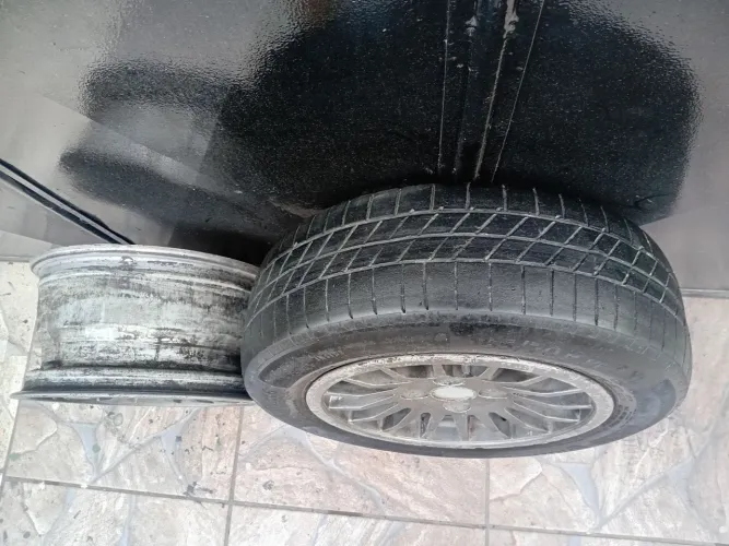 Aro 14 roda carro fiat perfeito estado 