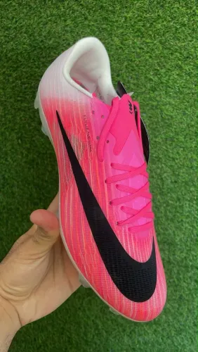 Vendo Chuteira Nike mercurial vapor 16