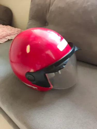 Capacete