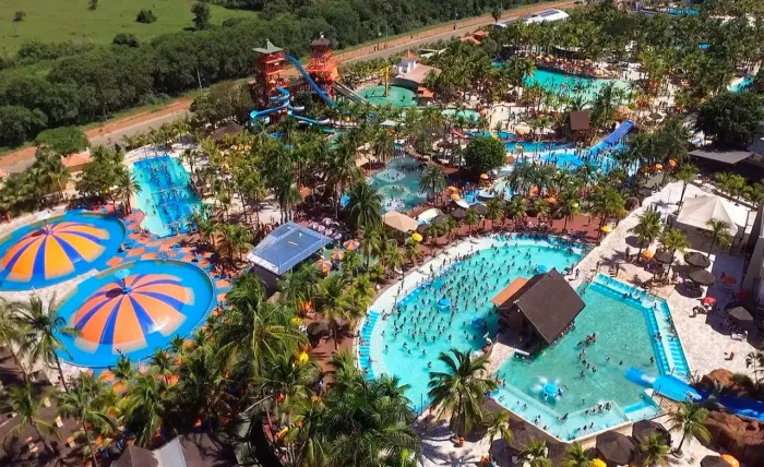 Vendo Estadia Wyndham Olímpia Royal Hotels(4adultos + 1 criança)(Termas dos Laranjais)