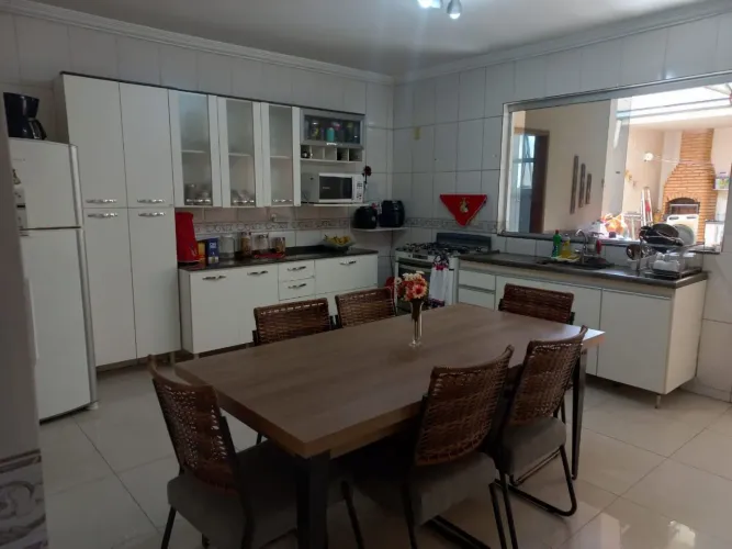 Casa com 3 dormitórios à venda, 120 m² por R$ 650.000,00 - Santa Cruz Industrial - Contage