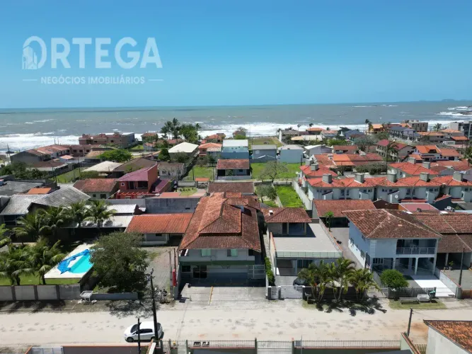 Prédio para venda em Itapoá - SC