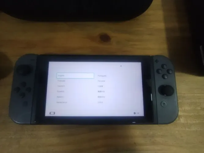 NINTENDO SWITCH V1 ZERADO VENDA E TROCA LEIA O ANÚNCIO.