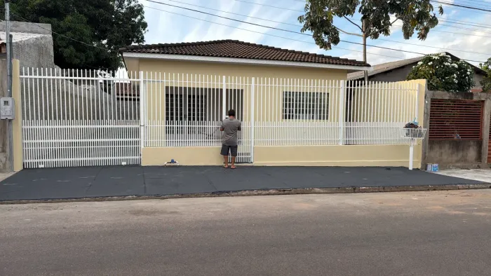 Vendo ou alugo casa Cristo Rei