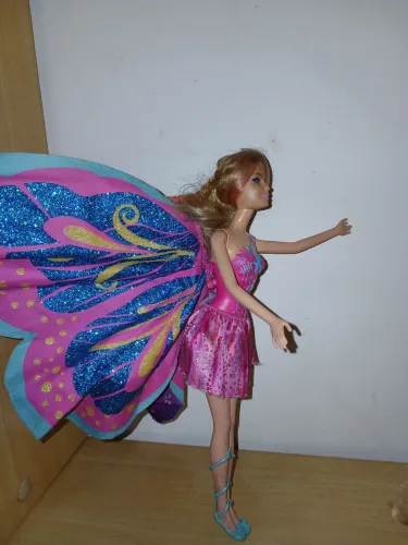 Boneca barbie butterfly