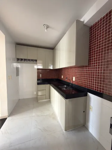Apartamento térreo e com área privativa. Analiso proposta!!