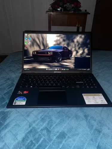 Asus Vivobook 15 novo!! DESCRIÇÃO!! TROCO!!!