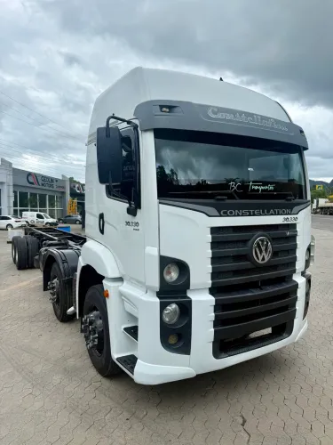 VW 30.330 Bitruck