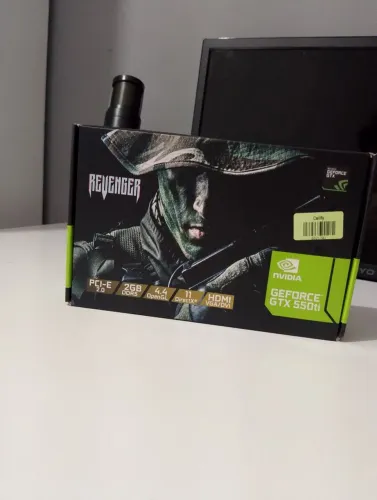 PLACA DE VIDEO GTX 550ti 2GB