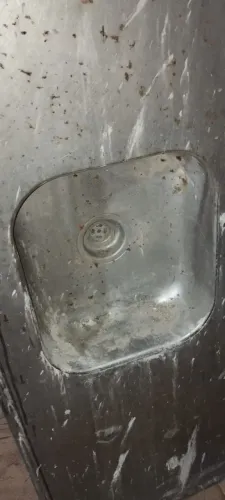 Pia concretada. leia*