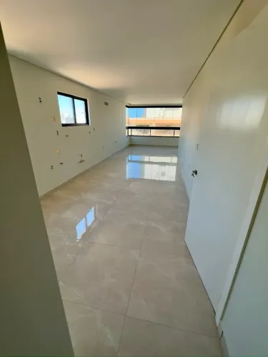 Apartamento Novo na Praia