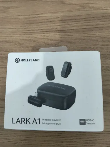 Hollyland fone de lapela para conteúdo de mídia novo na caixa completo