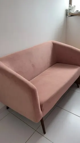 Sofá - Namoradeira em Veludo