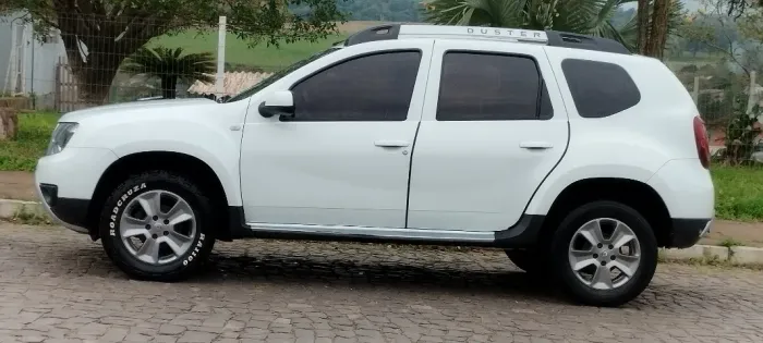 Renault Duster Dynamique 1.6 Hi-flex 16V Mec. 2018