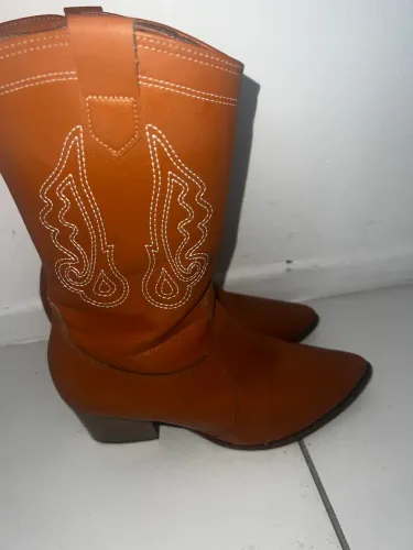 Bota country