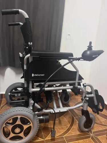 CADEIRA MOTORIZADA DELLAMED D900