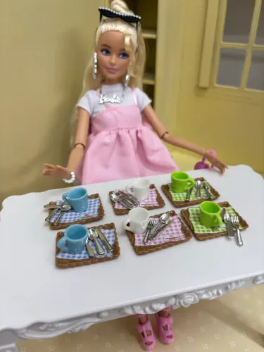 Louças barbie lote