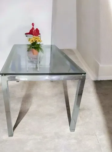 MESA DE JANTAR TAMPO DE VIDRO TEMPERADO