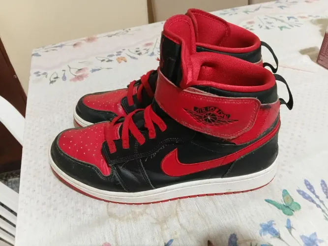 Jordan Nike original tamanho 43/44