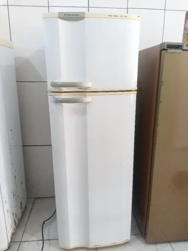 Geladeira Duplex Electrolux 110v