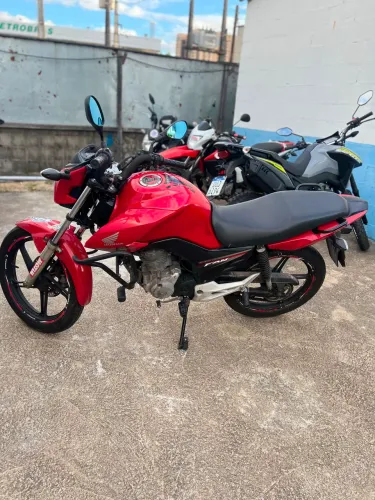 ? HONDA CG FAN 160 - ANO 2016 ?