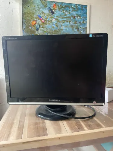 Monitor Samsung 19"