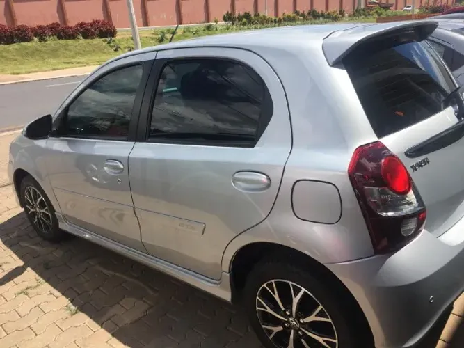 Toyota Etios Platinum 1.5 Flex 16V 4P Aut. 2018