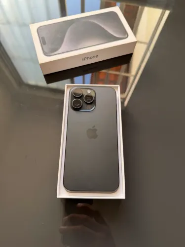 iPhone 15 pro Max 256 único dono