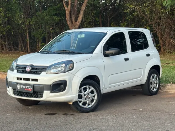 Fiat Uno Attractive 1.0 EVO Fire Flex 8V 5P 2021