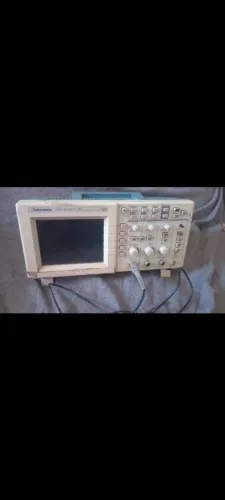 Osciloscópio Tektronix 100mhz funcionando perfeitamente