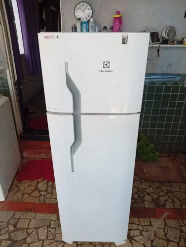 Geladeira Eletrolux