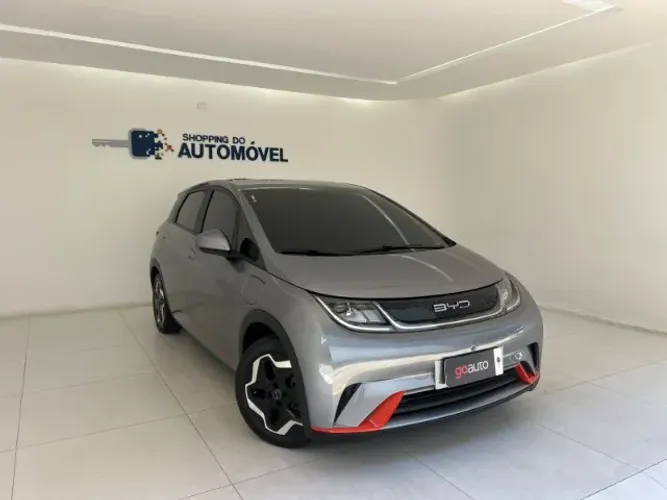 BYD Dolphin EV (Elétrico) 2025