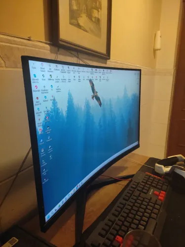 Monitor curvado 244hz