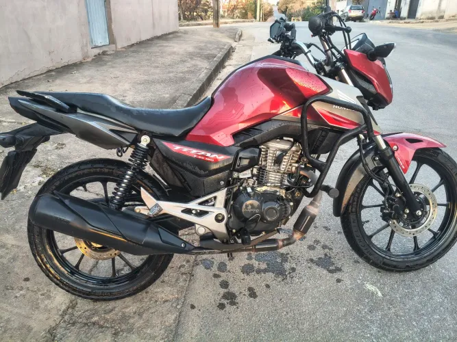 Vendo ou troco por carro automático