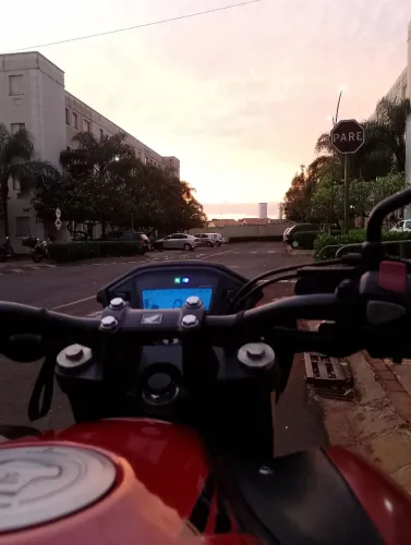 CB 500