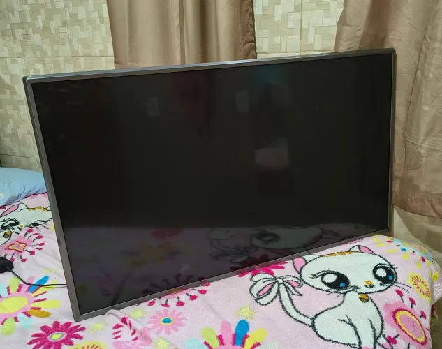 Smart TV 43" Com defeito