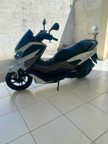 Moto Yamaha NMax 155cc ABS