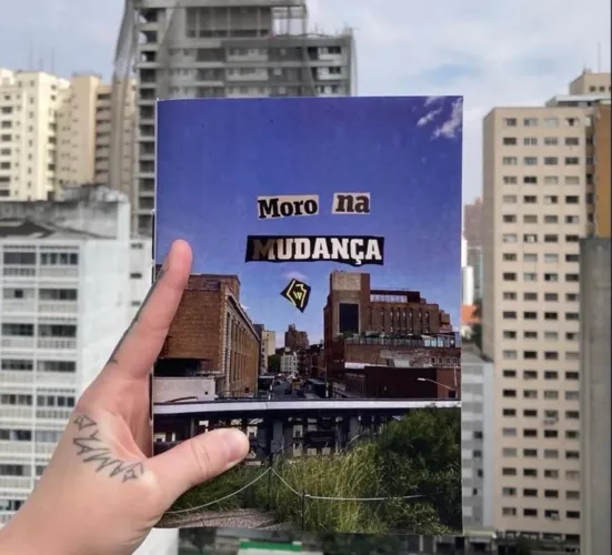 caderno moro na mudança