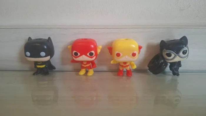 Kinder Ovo Funko Super Herois