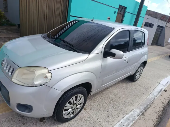 Fiat Uno Vivace/rua 1.0 EVO Fire Flex 8V 5P 2013